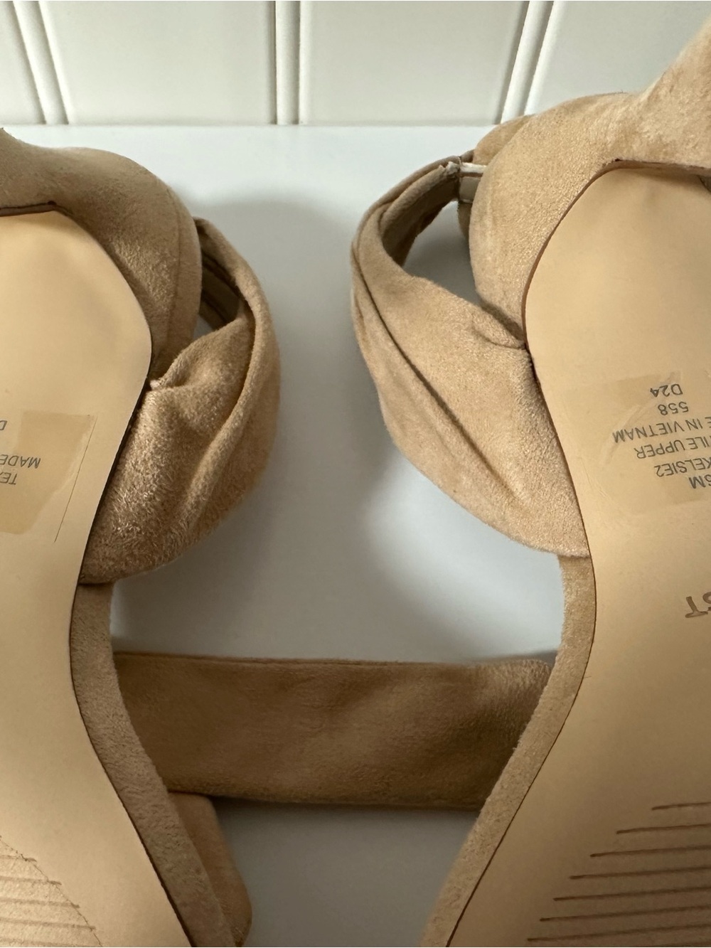 NIB- Nine West Kelsie 6M Light Natural - Ankle-Tie Suede High Heel Sandal - Picture 10 of 10